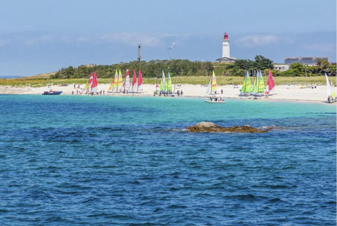 L'Hermine Terrasse Et Parking, 500 Plage Concarneau Zewnętrze zdjęcie
